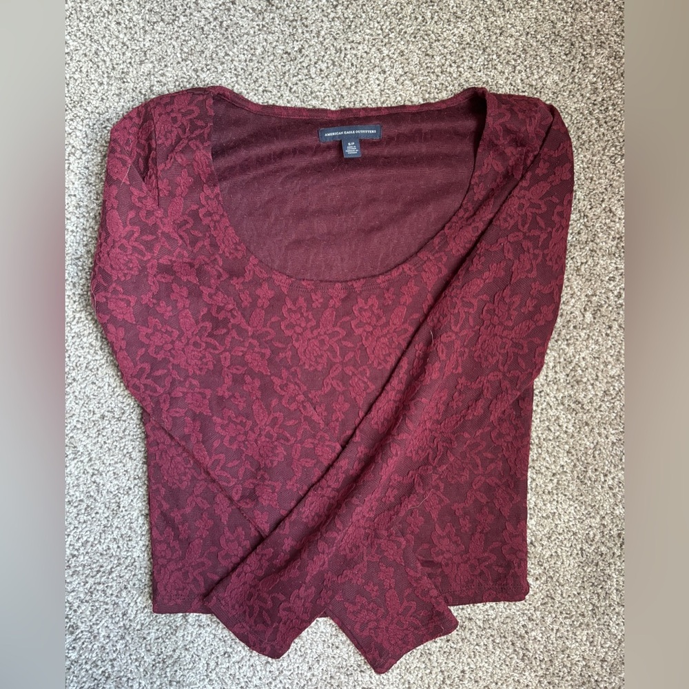 Maroon cropped long sleeve